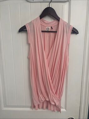 Anthropologie Akemi + Kin Sleeveless Draped Pink Wrap-Front Women's Top